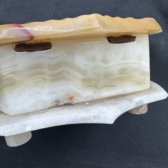 Vintage Onyx Stone Trinket Box Hand Carved Shell Lid Natural Stone Decor - Picture 5 of 16